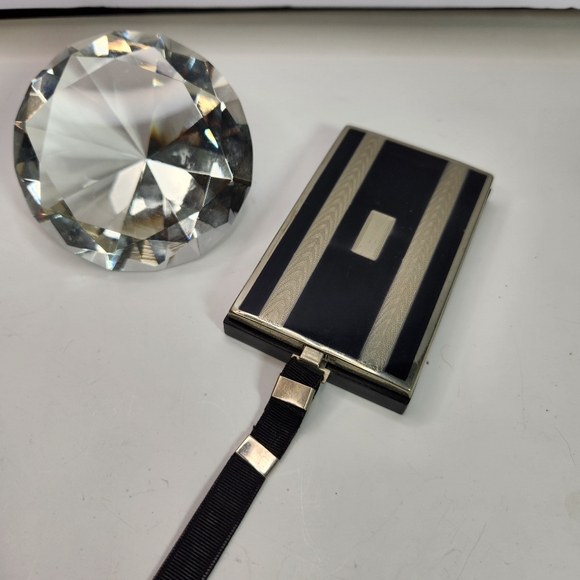 Other - art deco 1930s powder blush compact makeup purse terri wrist strap coin parfume